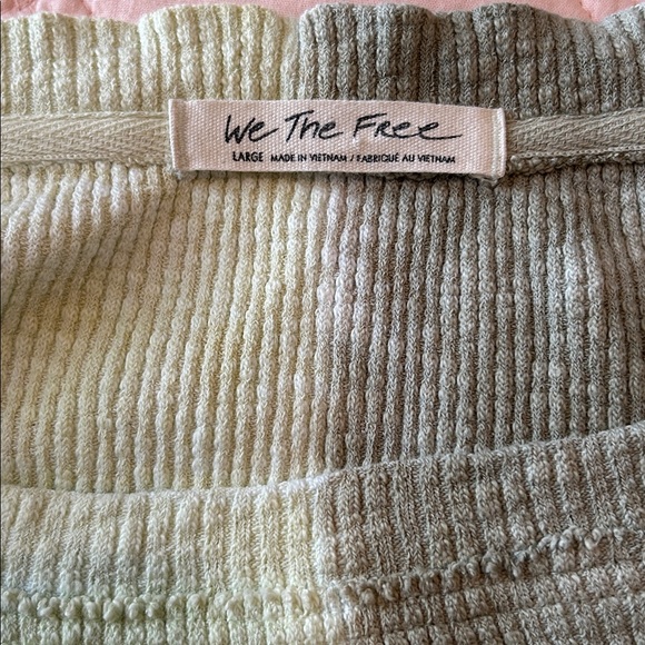 EUC We The Free Top(size Large) - Picture 5 of 6